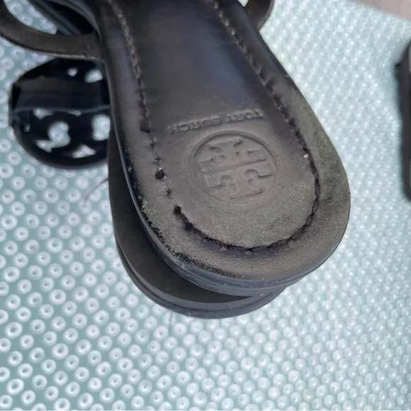 Tory Burch Black Sandals with Embellished Medallion - Picture 5 of 10